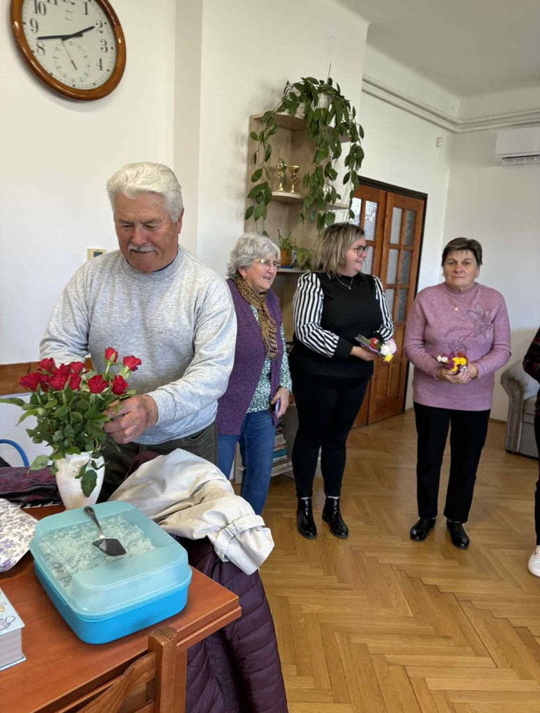 Összevont névnapi köszöntés Sántoson hír nézőképe - kis méret