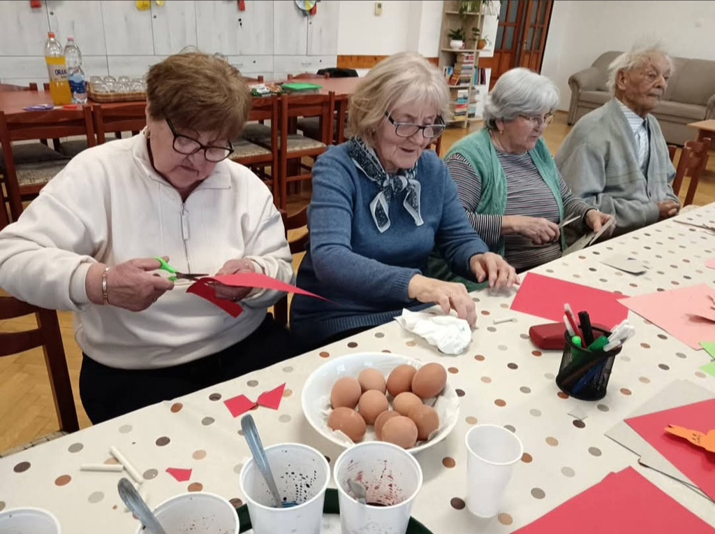 Sántosi Idősek Klubja – húsvéti foglalkoztatások hír nézőképe - kis méret